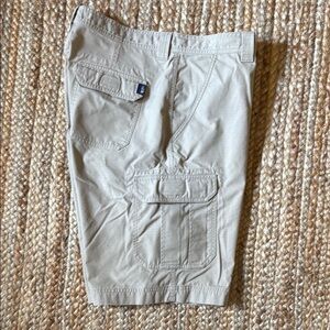 The North Face Men's Khaki Cargo Shorts